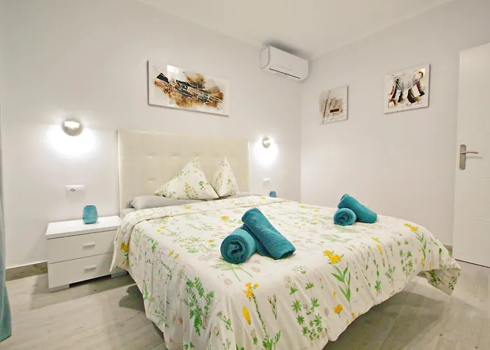 شقة Modern In Complex With Pool In